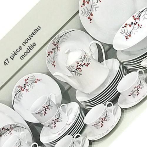 ensemble porcelaine 47pcs léger